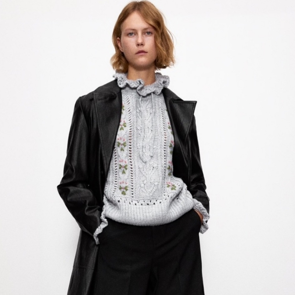 Zara Embroidered Floral Cottagecore Oversized Sweater Ruffle Sleeves Medium - Picture 4 of 15